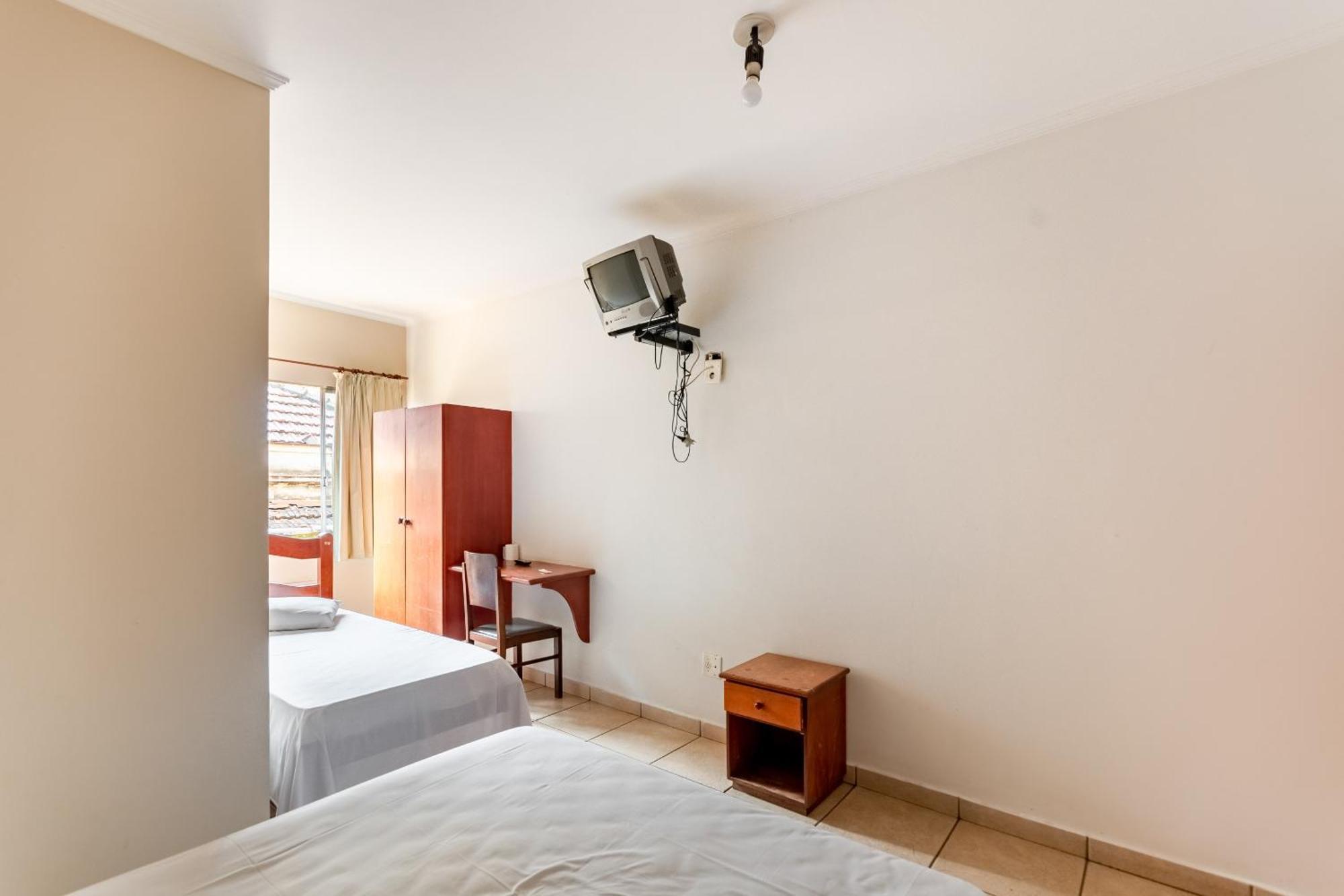 Oyo Hotel Vila Rica, ฮิเบเราเปรโต ภายนอก รูปภาพ